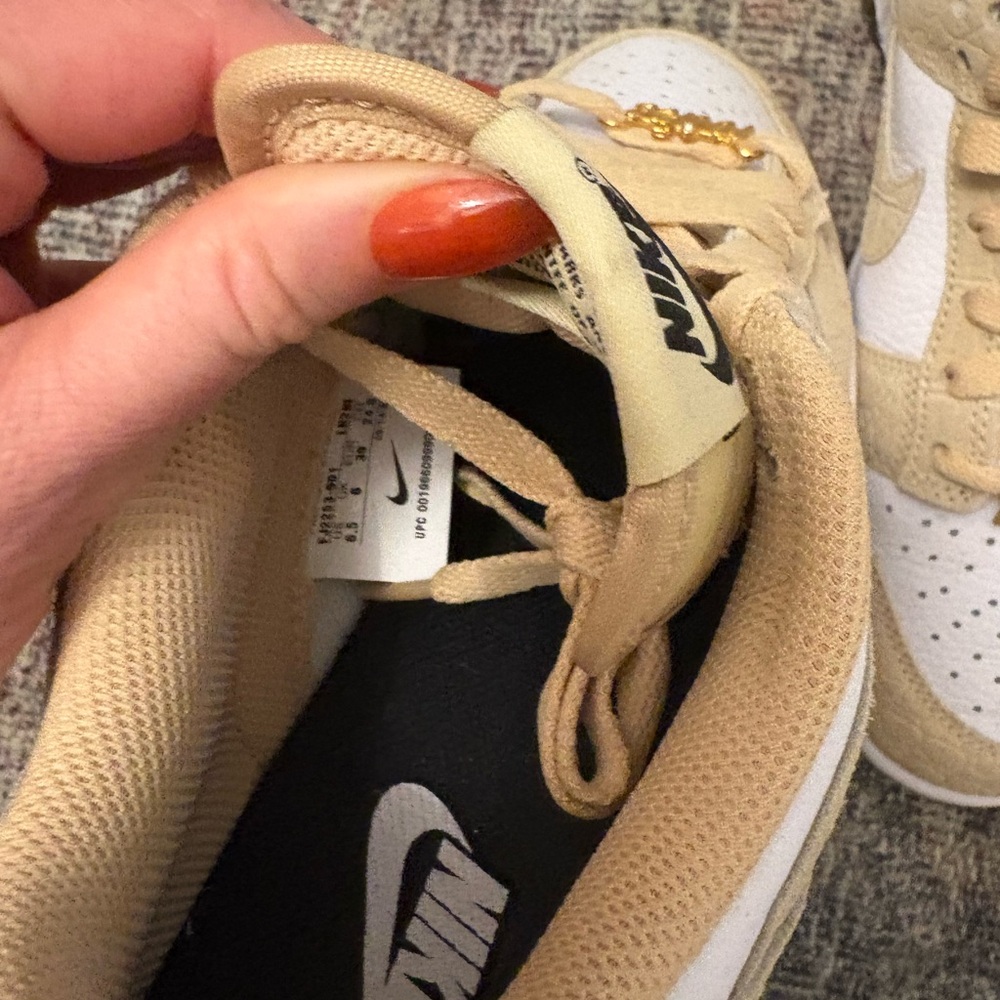 NWT Customized Nike Dunks Tan and White Low-Top Sneakers Size 8 Women’s - Picture 2 of 4